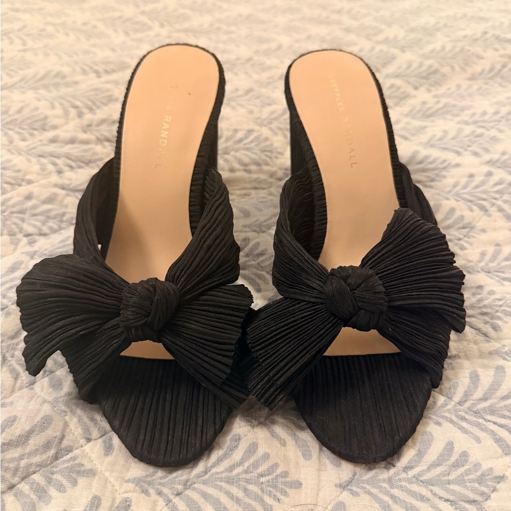 Loeffler Randall Penny Black Pleated Bow Heels size 9